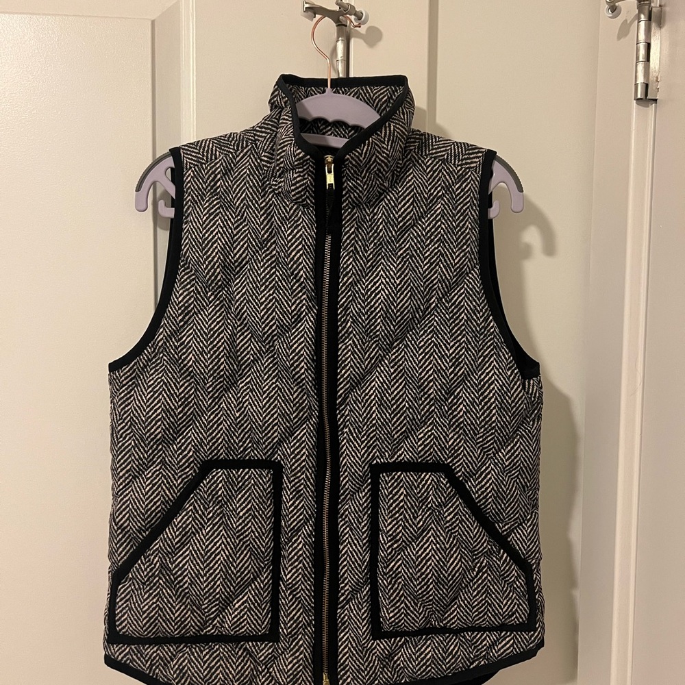 J. Crew Herringbone Quilted Puffer Vest Size Small